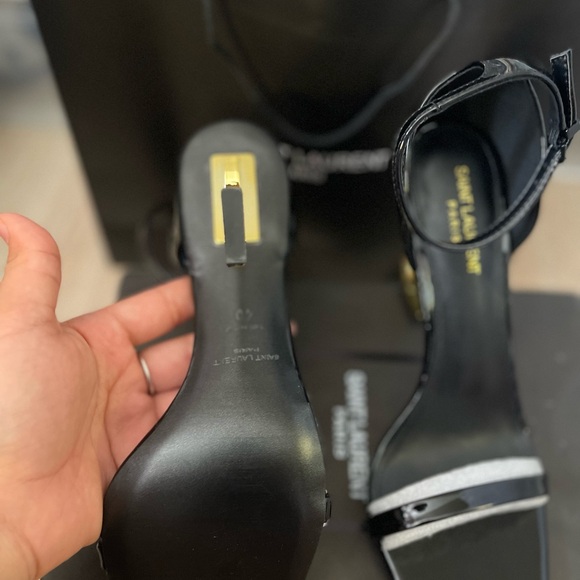 YSL gold heels - Picture 3 of 4